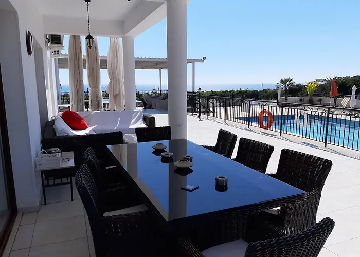 Fabulus 5 Schlafzimmer By Interhome Holiday home