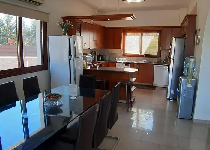 Fabulus 5 Schlafzimmer By Interhome Tala